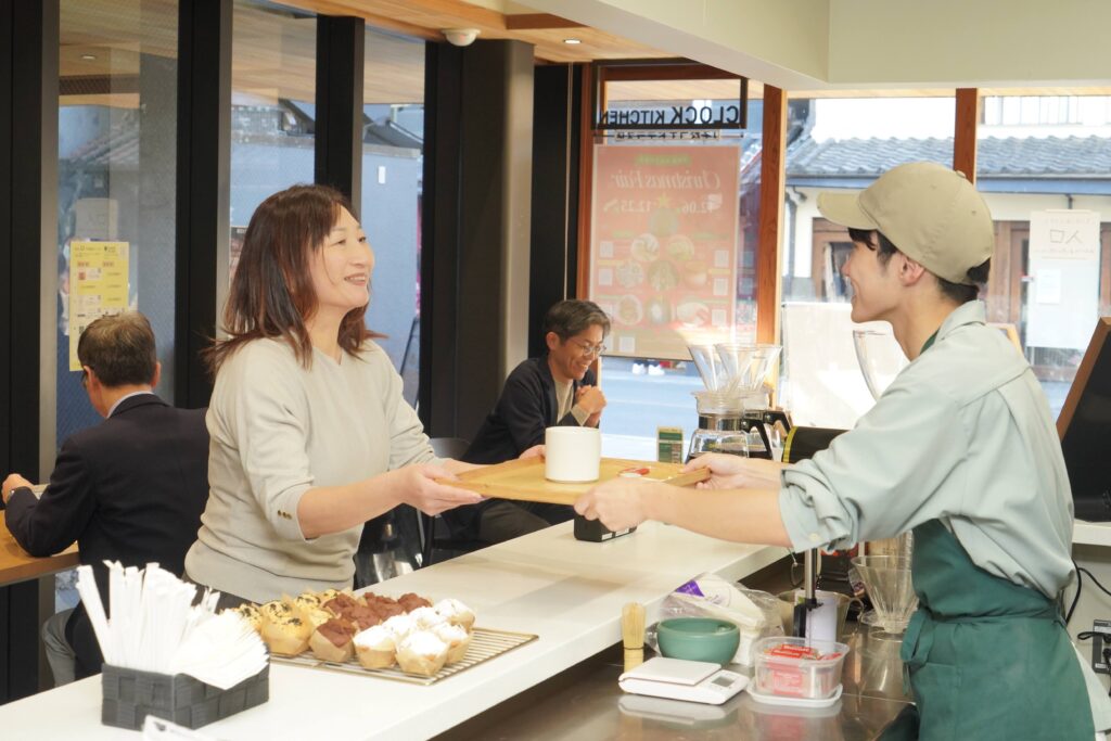 写真：店内写真